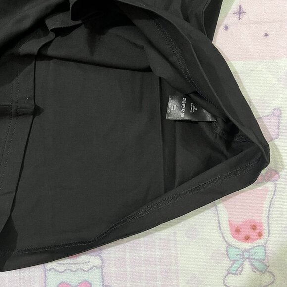 Vetements "No Posts Yet" Social Media Style Short-Sleeve T-Shirt In Black - Picture 4 of 5